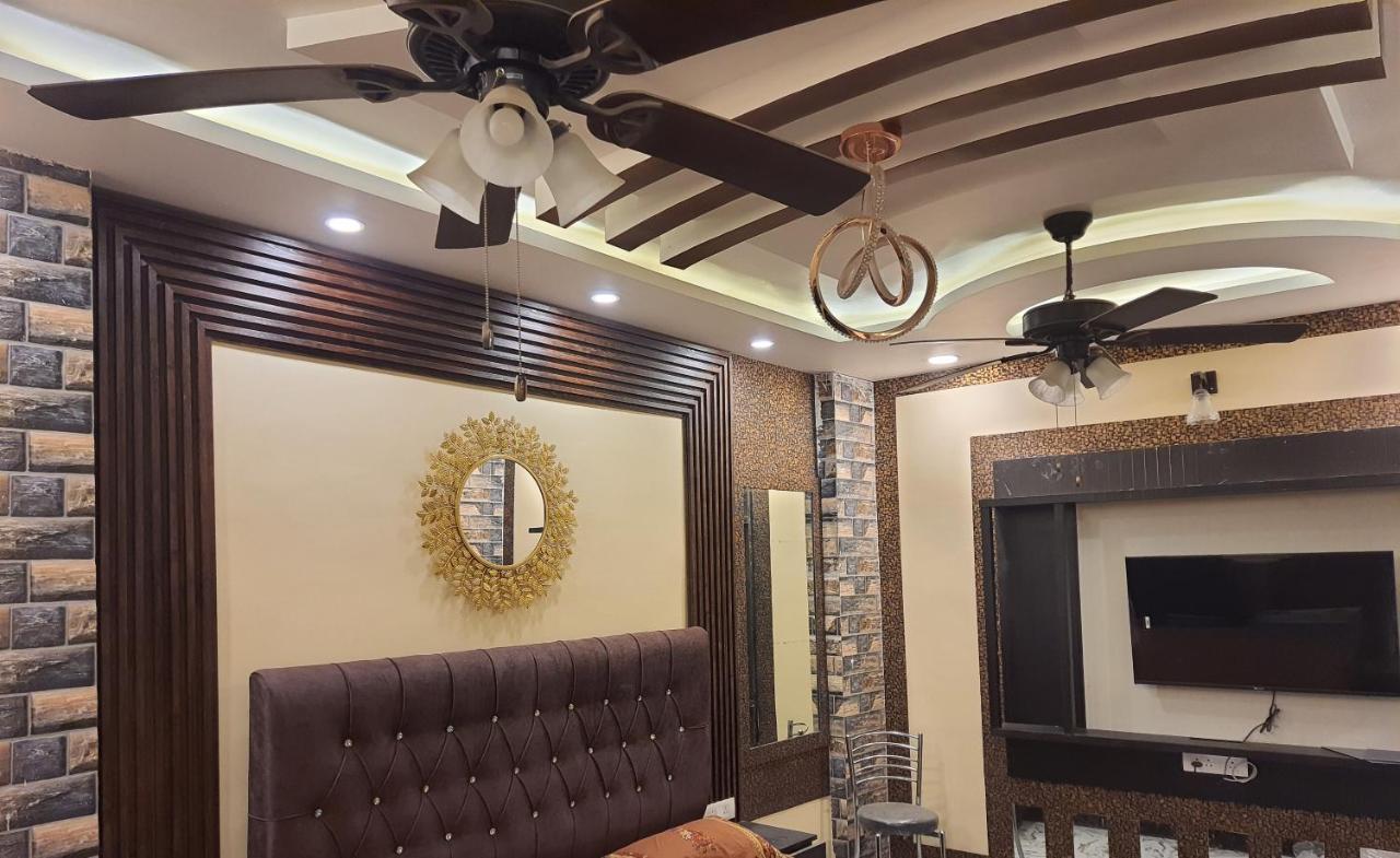 Divine Hotel & Banquet Hall Bhopal Exterior photo