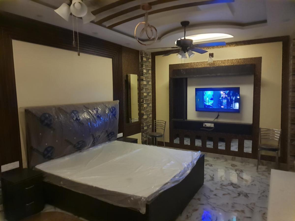 Divine Hotel & Banquet Hall Bhopal Exterior photo